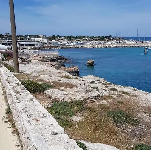 Casa Dei Sospiri * Polignano a Mare