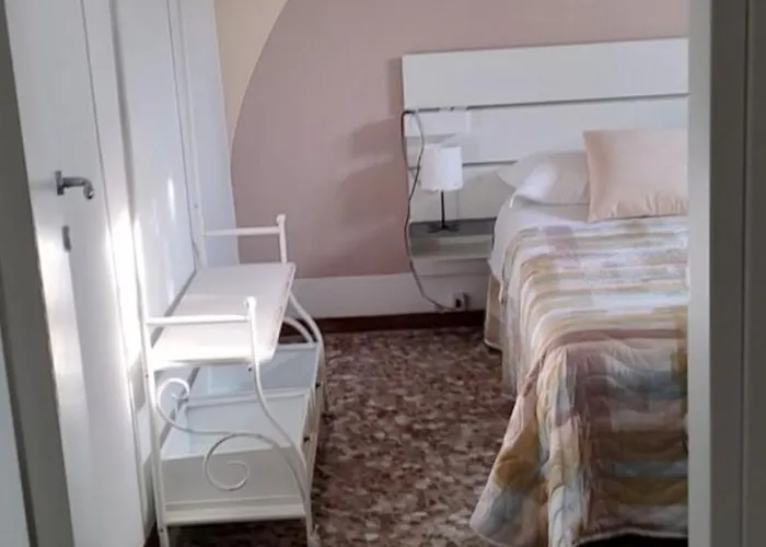 דירה Casa Dei Sospiri פולינאנו א מארה